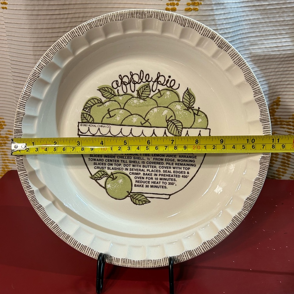 Vintage Royal China  Country Harvest 11" Apple Pie Recipe Baking Dish 1983 - Picture 3 of 4